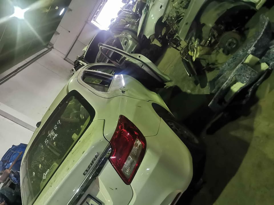 Suzuki Dzire stripping - Private Seller