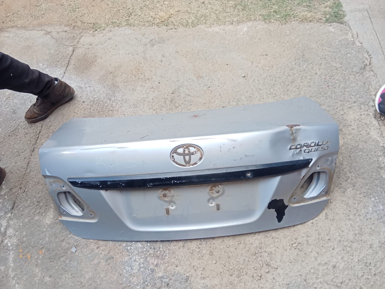 Toyota quest bootlid - Private Seller Toyota quest bootlid - Private Seller