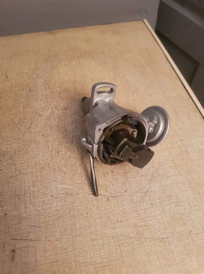 NISSAN SENTRA E13. E15 OR E16 DISTRIBUTOR FORSALE - Private Seller