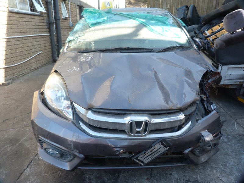 Honda Brio 1.2 Amaze i-VTEC AT Charcoal - 2018 STRIPPING FOR SPARES - Private Seller Honda Brio 1.2 Amaze i-VTEC AT Charcoal - 2018 STRIPPING FOR SPARES - Private Seller