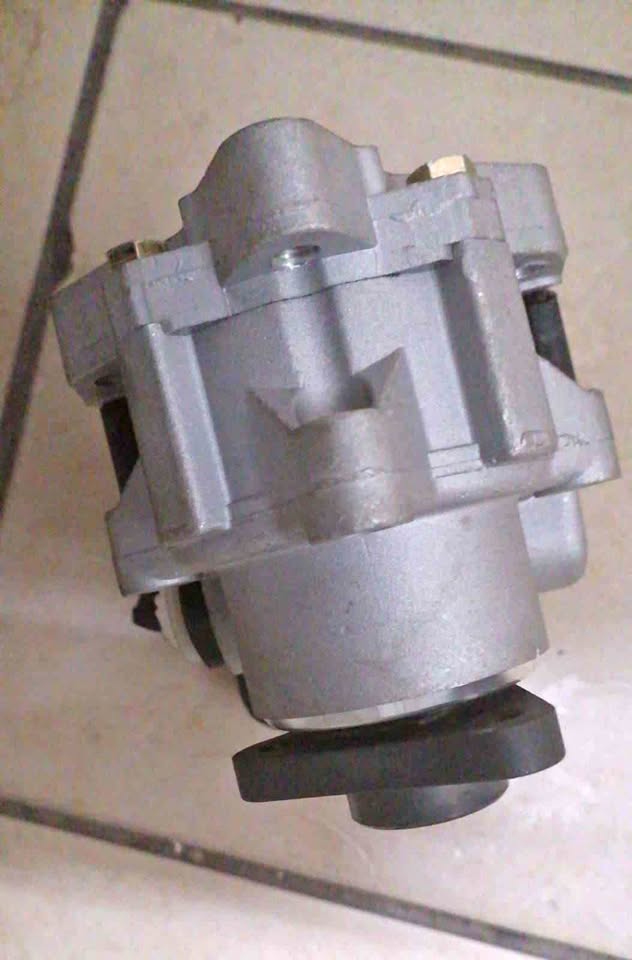 BMW E46 320D POWERSTEERING PUMP(ORD+) - Private Seller BMW E46 320D POWERSTEERING PUMP(ORD+) - Private Seller