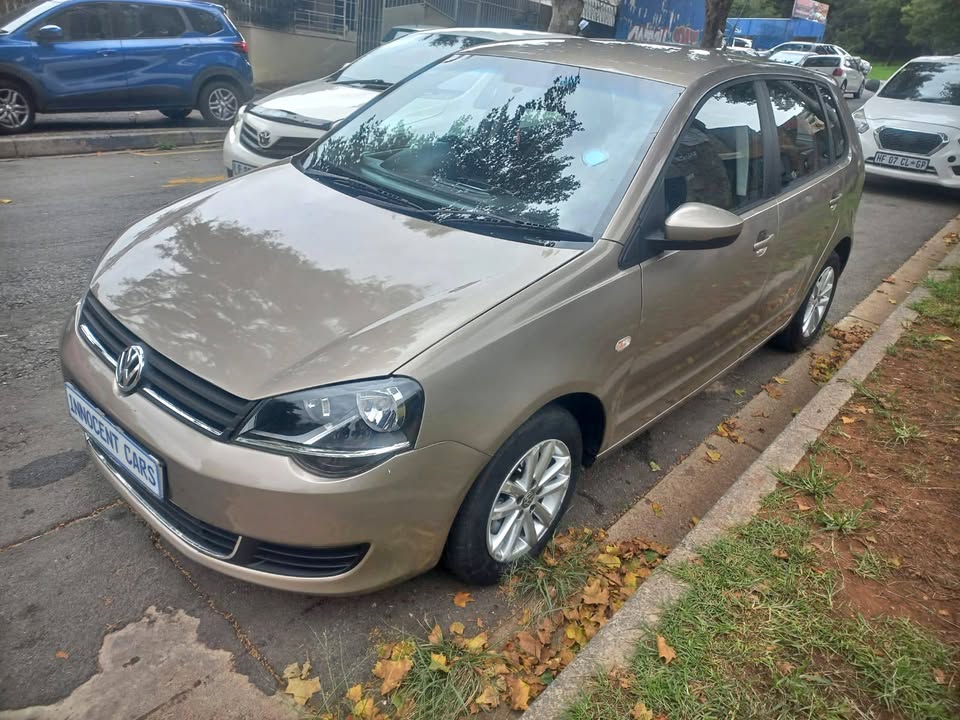 2016 VW POLO VIVO Hatchback 1.4 Petrol, Manual, Gold Color, Mileage