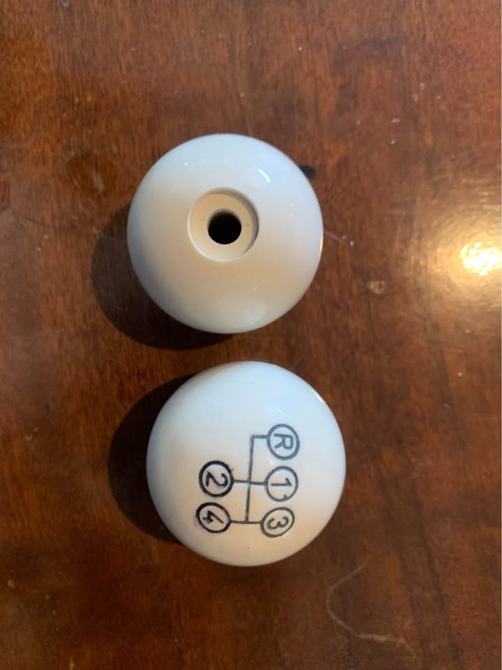Mercedes Benz Pagoda gearknobs