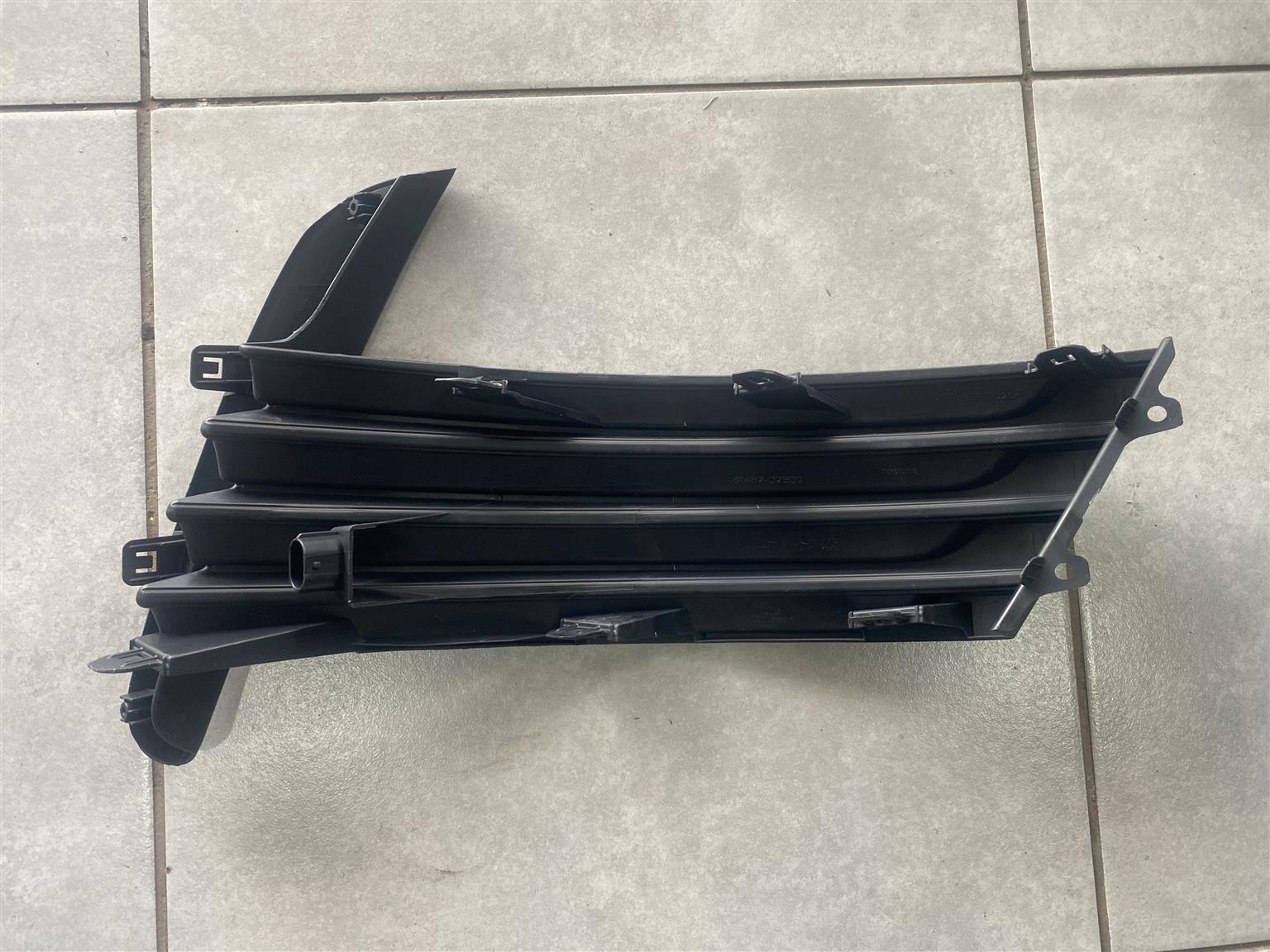 2017 TOYOTA COROLLA PRESTIGE SPOTLIGHT COVER LEFT SIDE FOR SALE. BRAND NEW - Private Seller 2017 TOYOTA COROLLA PRESTIGE SPOTLIGHT COVER LEFT SIDE FOR SALE. BRAND NEW - Private Seller