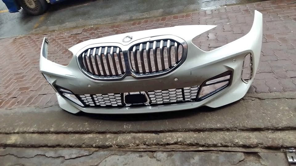 BMW F40 bumper - Private Seller BMW F40 bumper - Private Seller