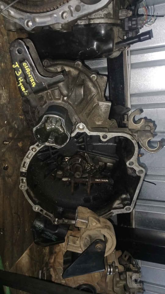 Hyundai Elantra J3 Gearbox for Sale - Private Seller Hyundai Elantra J3 Gearbox for Sale - Private Seller