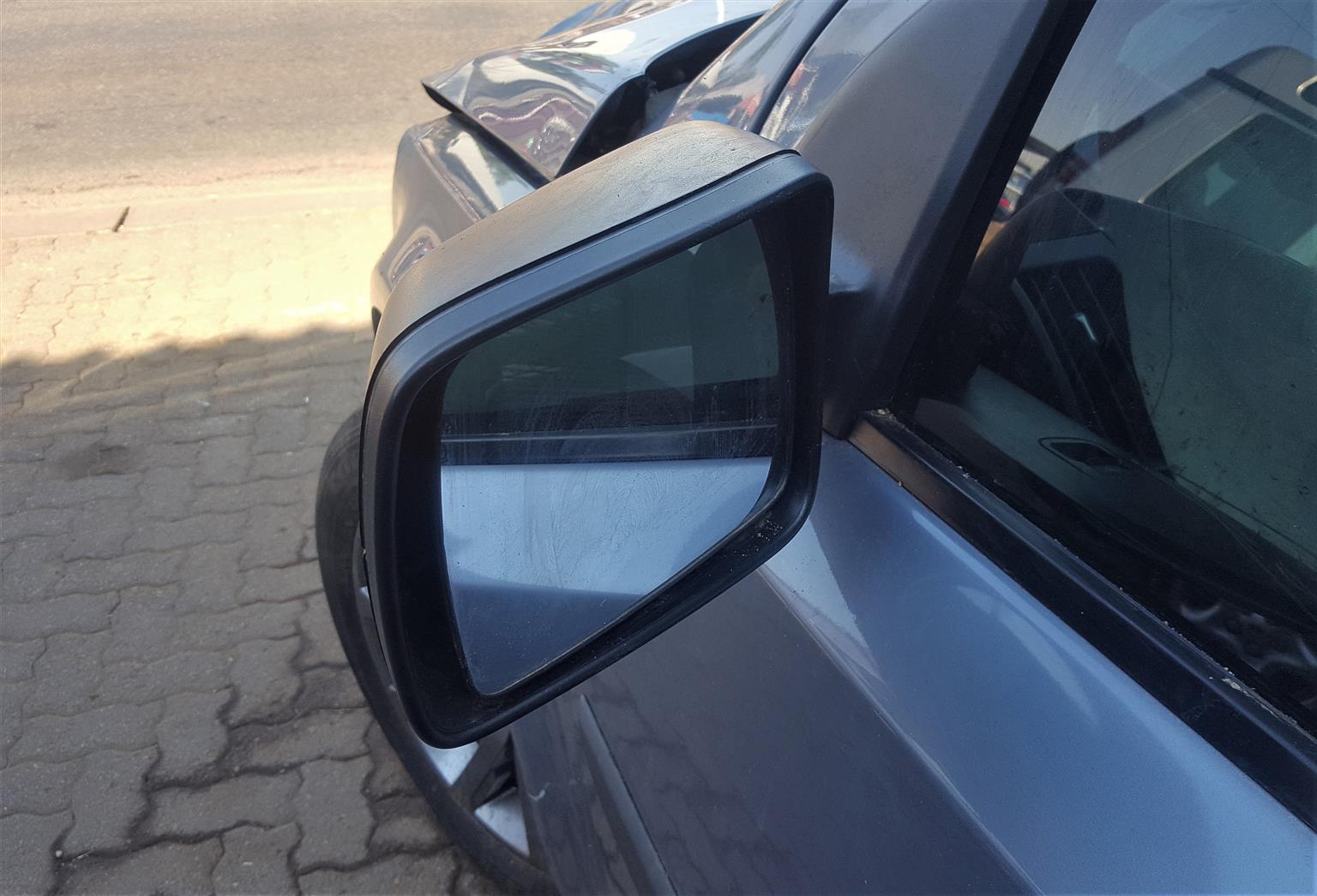 Freelander 2 Left Side Mirror for sale | AUTO EZI Freelander 2 Left Side Mirror for sale | AUTO EZI