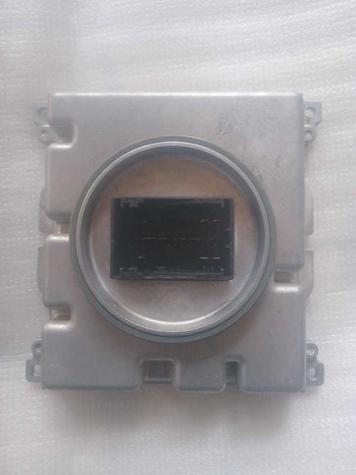 LED Driver Module 7PP941572AC LED LEIMO MAX 7PP.941.572.AC For Audi A3 A5 Q5 R8 - Private Seller LED Driver Module 7PP941572AC LED LEIMO MAX 7PP.941.572.AC For Audi A3 A5 Q5 R8 - Private Seller