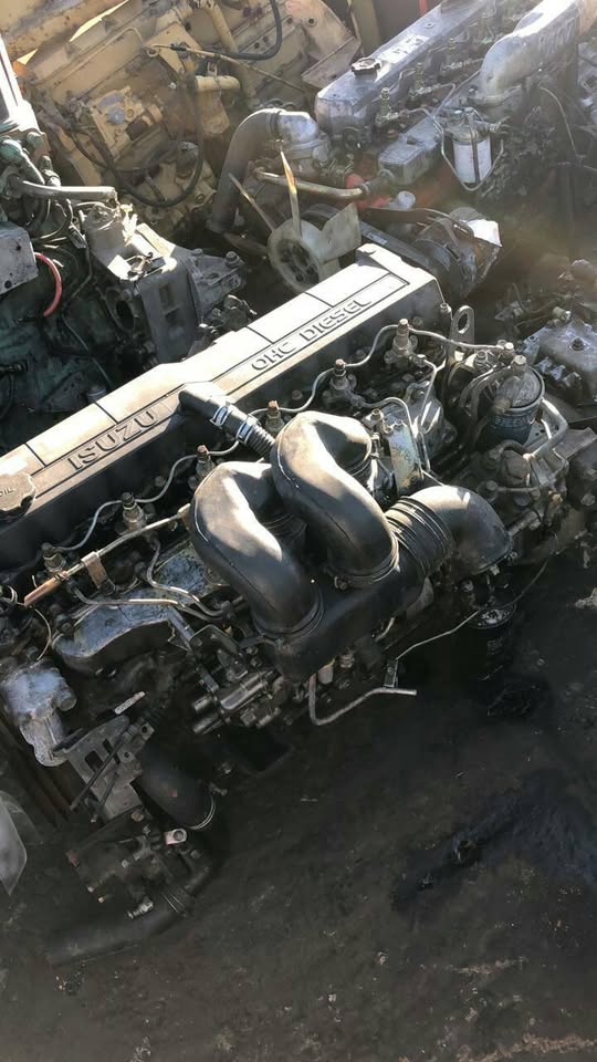 Isuzu ftr,fvz engines for sale - Private Seller