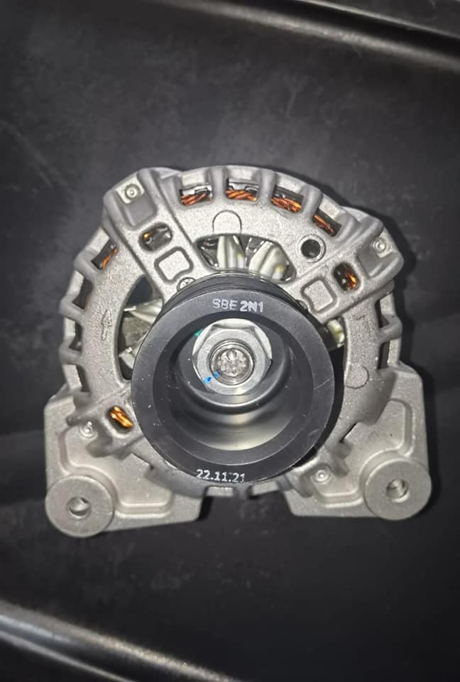 Original Nissan (NP200) alternator brand new starting - Private Seller Original Nissan (NP200) alternator brand new starting - Private Seller