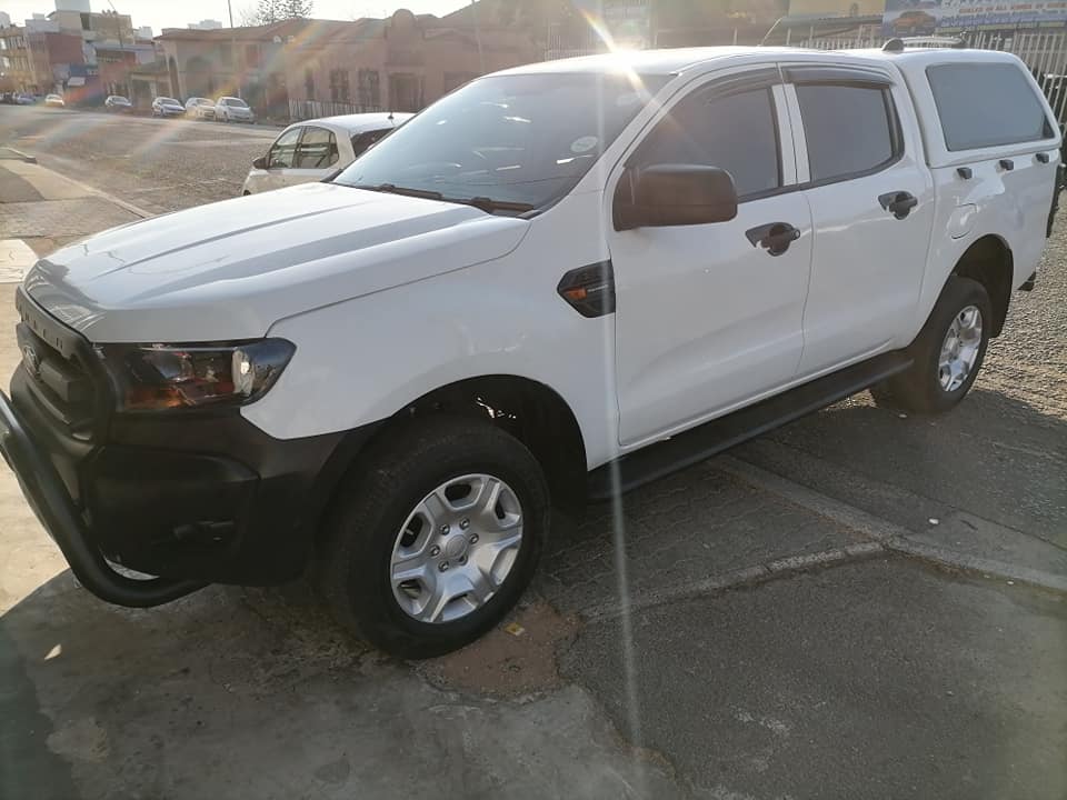 2020 Ford Ranger 2.2 6Speed Forward Double Cab leather seat Service book and spare key