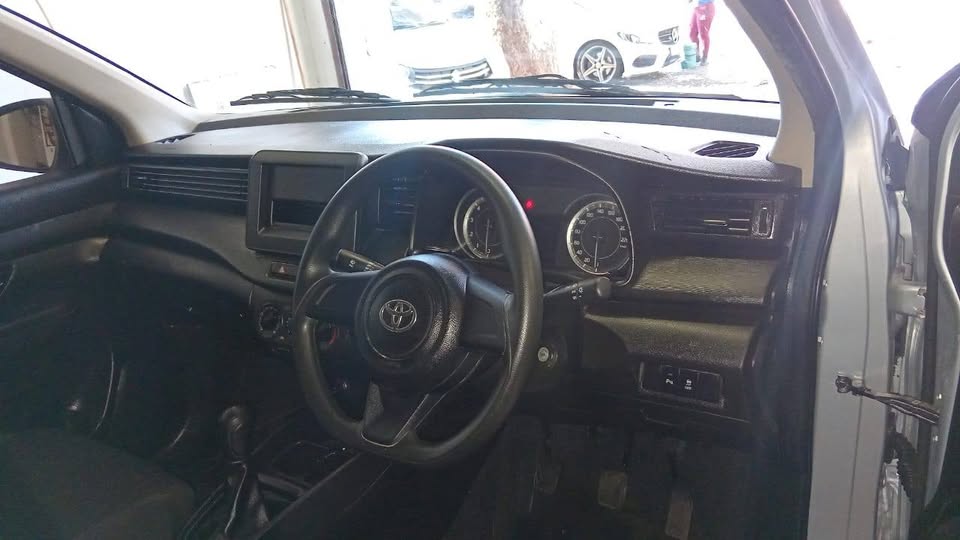 2023 Toyota Rumion 1.5 manual 7 seater for sale