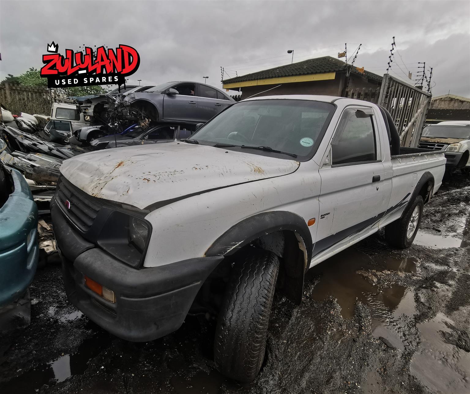 1999 Mitsubishi Colt 2.4i 4WD - Stripping for Spare Parts