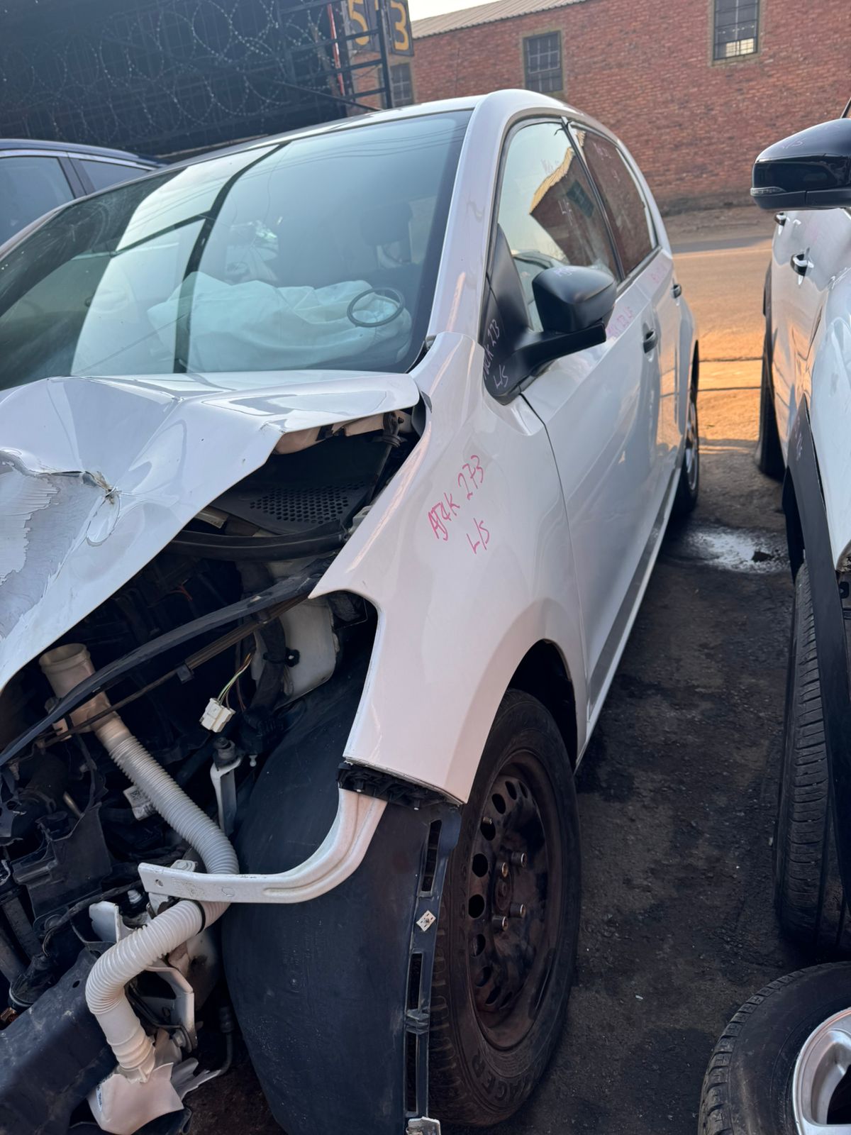 VOLKSWAGEN UP 2019, CODE2, READY FOR STRIPPING...
