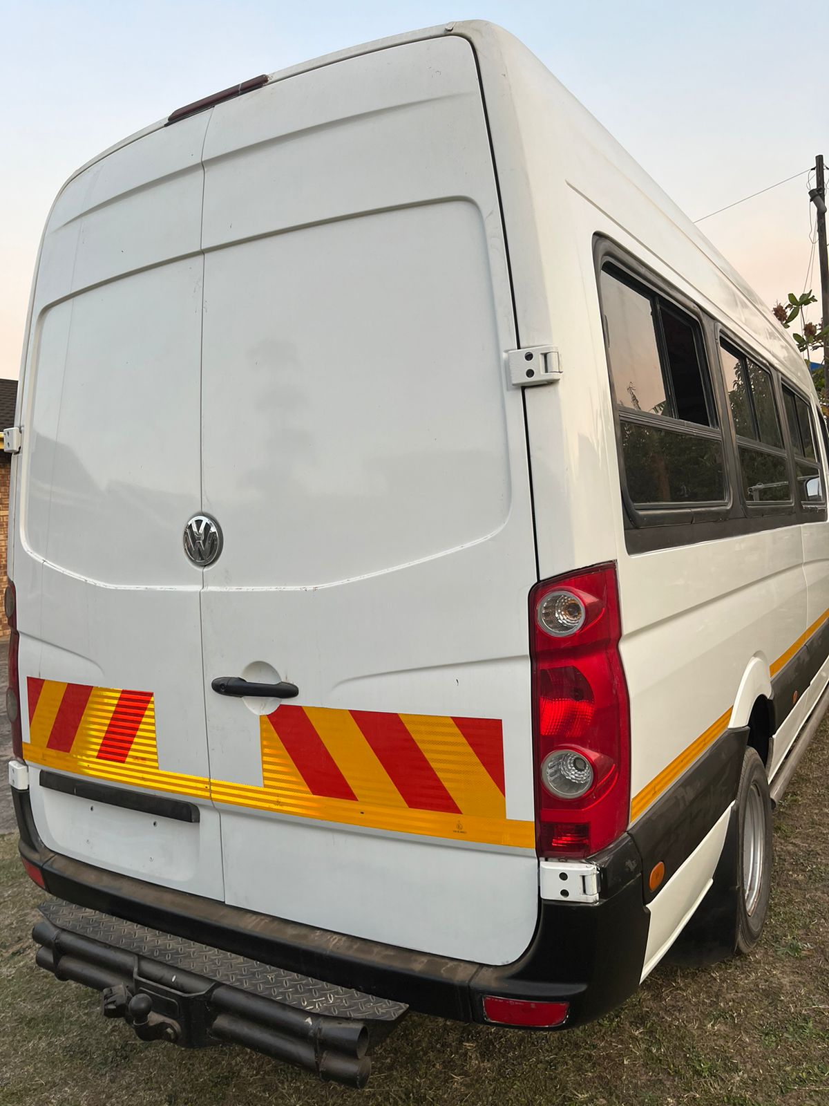URGENT URGENT SALE as to go today 2009 2.5 TDI 23seater vw bus.