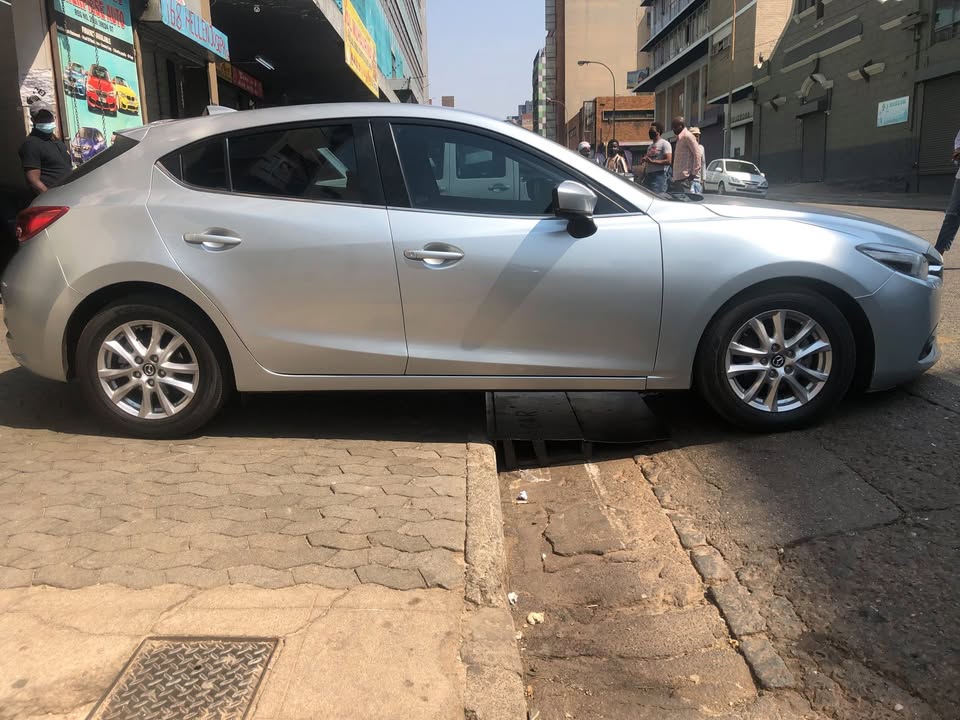 2018 Mazda 3 1.6