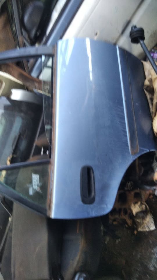 TOYOTA COROLLA REAR DOOR FOR SALE - Private Seller TOYOTA COROLLA REAR DOOR FOR SALE - Private Seller