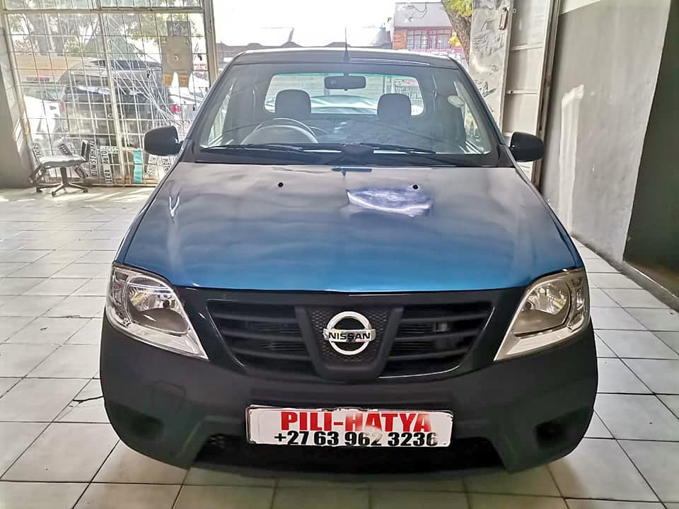 2017 NISSAN NP200 1.5 MANUAL
