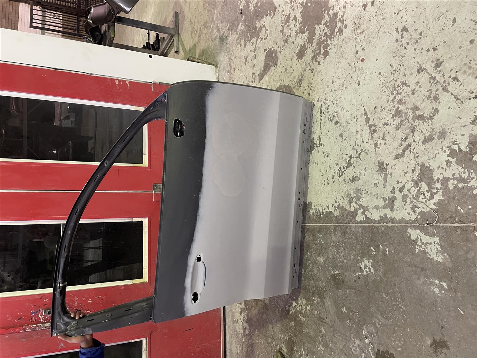 Porsche Cayenne 2022 right front door