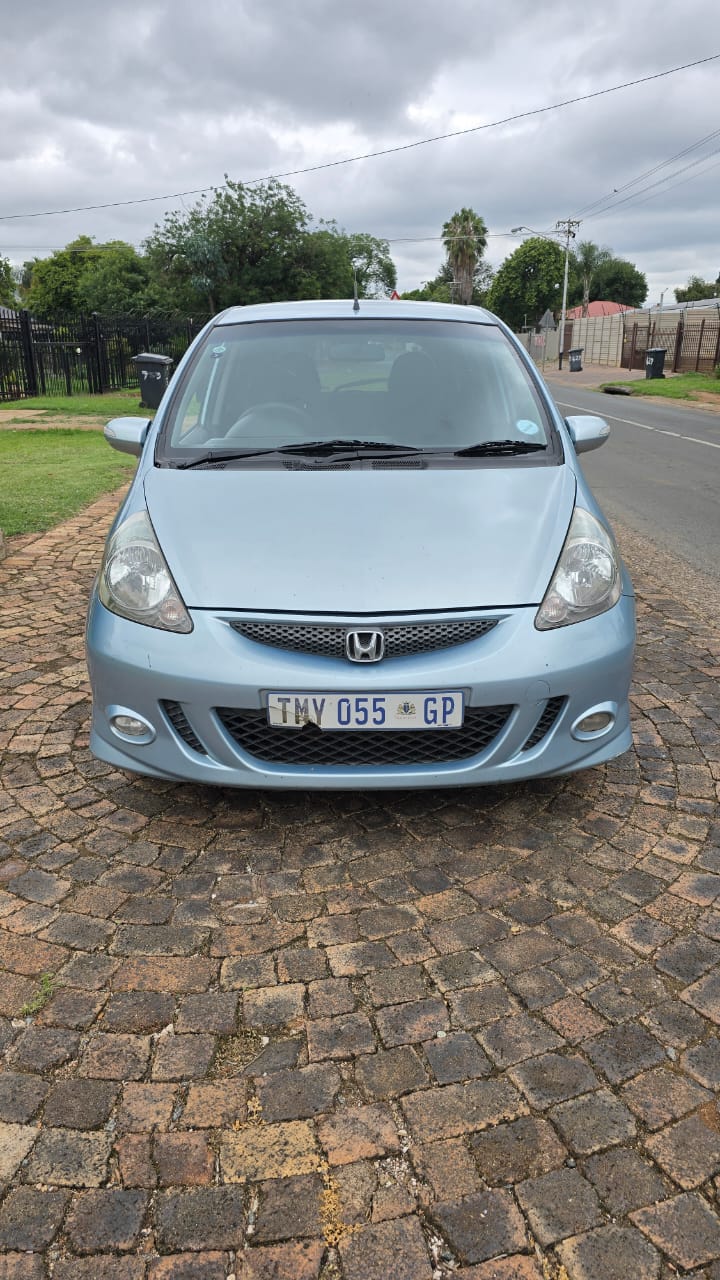 Used 2011 Honda Jazz 1.5 EX - Private Seller Used 2011 Honda Jazz 1.5 EX - Private Seller