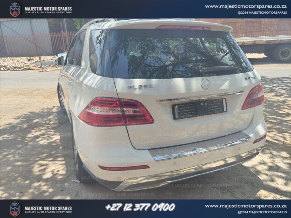 2014 Mercedes-Benz ML250 Bluetec 4Matic – Accident Damaged for Spares