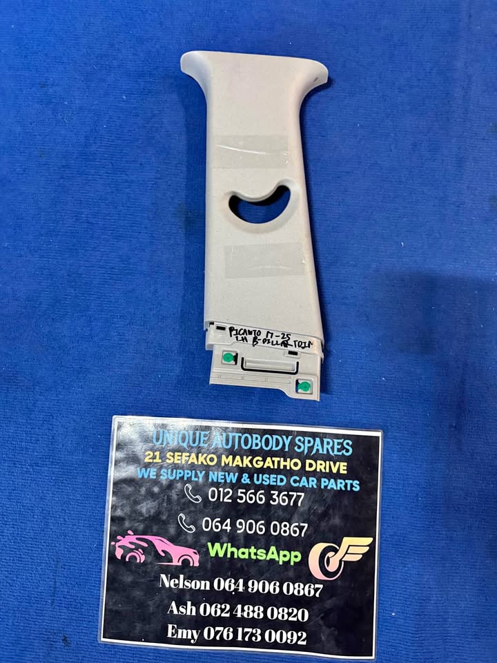 Kia Picanto Left Inner B-Pillar Seat Belt Cover - Private Seller Kia Picanto Left Inner B-Pillar Seat Belt Cover - Private Seller