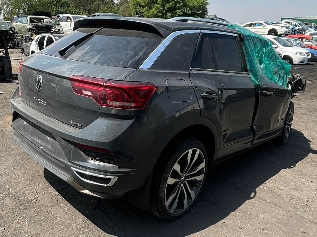 Vw TRoc complete car for stripping - Private Seller Vw TRoc complete car for stripping - Private Seller