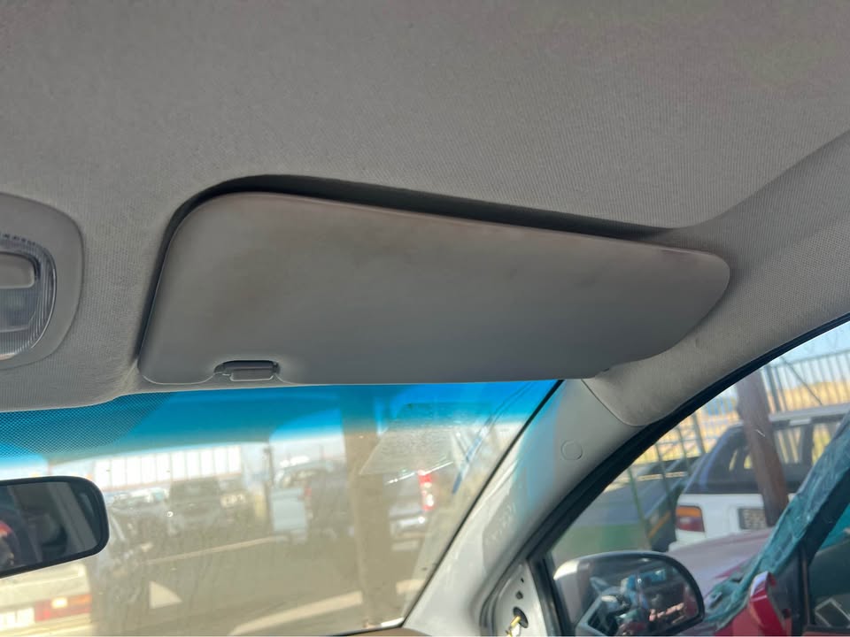2013 HYUNDAI i20 sunvisors - Private Seller 2013 HYUNDAI i20 sunvisors - Private Seller