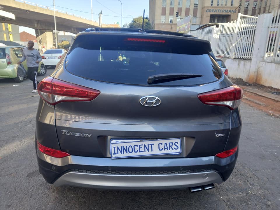 2018 HYUNDAI TUCSON 1.6 DIESEL, AUTOMATIC /SUNROOF, GREY COLOR, MILEAGE 88000KM