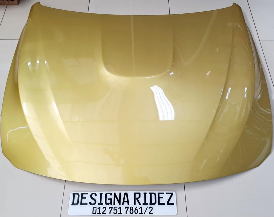 BMW F80/F82 M3/M4 BONNET AS-NEW AVAILABLE