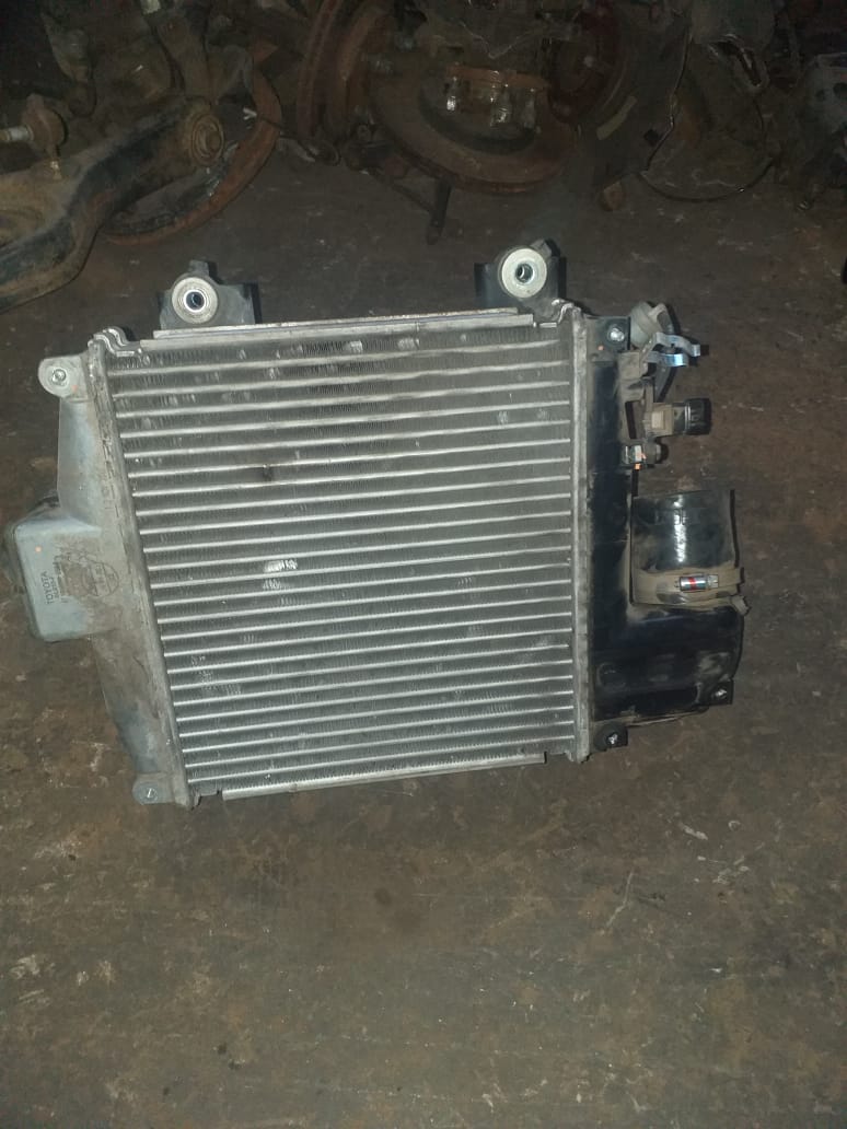 Toyota Hilux 3.0 intercooler for sale - Private Seller Toyota Hilux 3.0 intercooler for sale - Private Seller