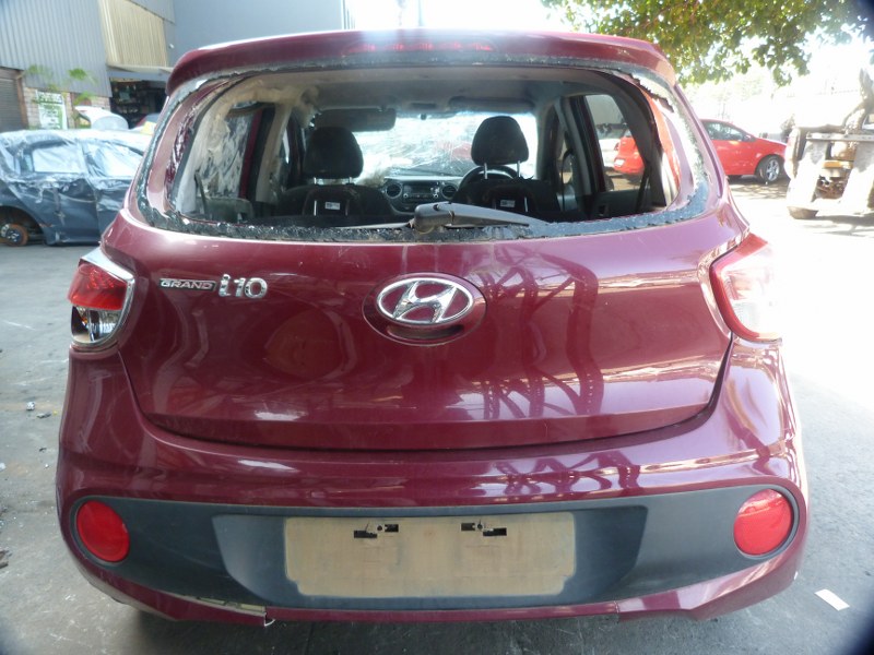 Hyundai Grand i10 1.0 Motion Manual Maroon - 2018 STRIPPING FOR SPARES - Private Seller Hyundai Grand i10 1.0 Motion Manual Maroon - 2018 STRIPPING FOR SPARES - Private Seller