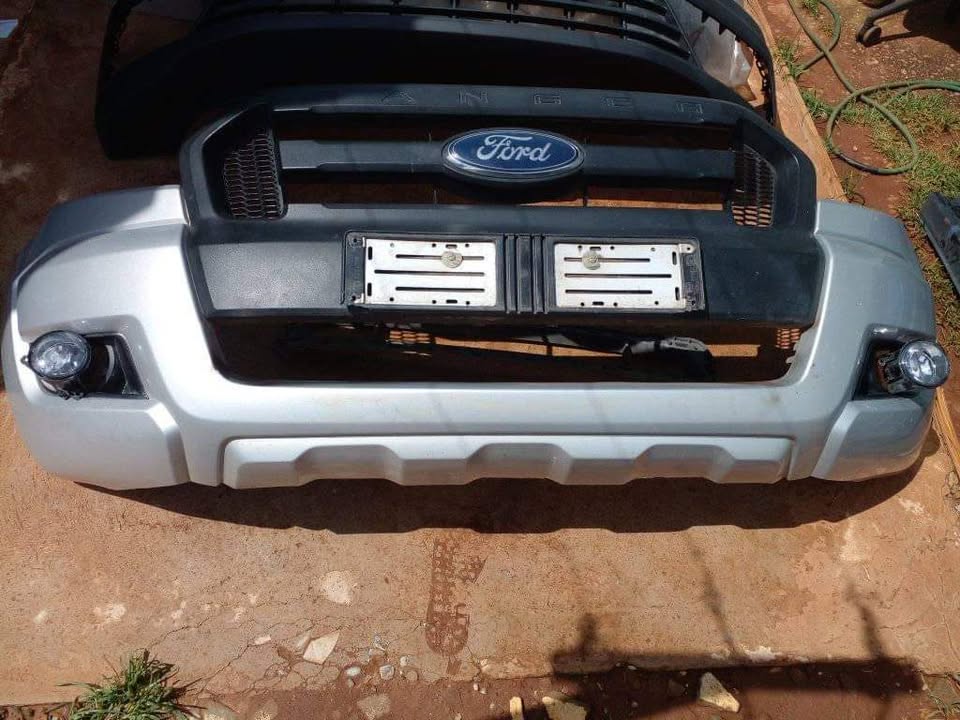 Ford Ranger T7bumper and Grille complete - Private Seller Ford Ranger T7bumper and Grille complete - Private Seller
