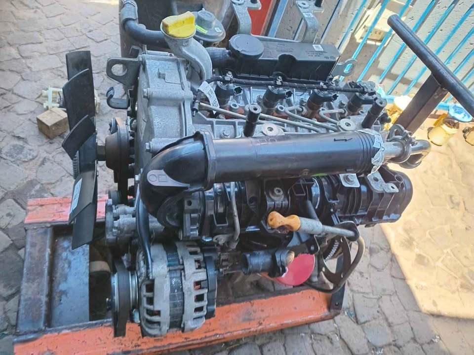 2022 Mahindra Scorpio mhawk 2.2 S6 complete engine still running good for sale - Private Seller 2022 Mahindra Scorpio mhawk 2.2 S6 complete engine still running good for sale - Private Seller