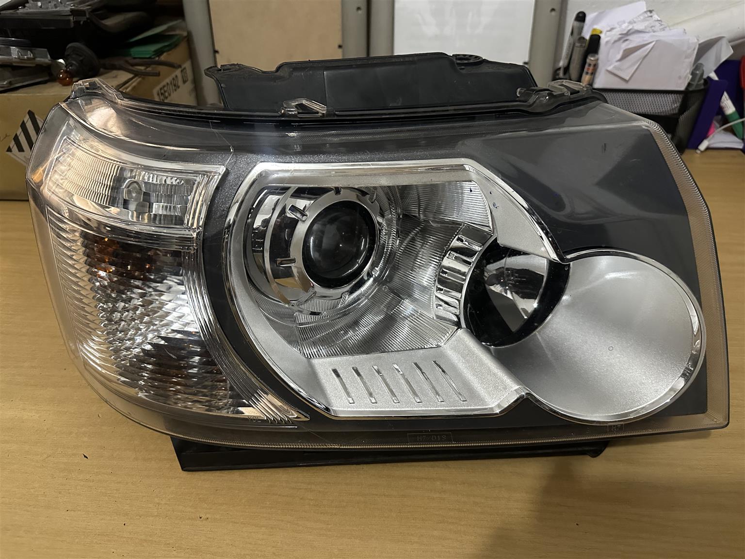 Land Rover Freelander 2 Headlight - Private Seller Land Rover Freelander 2 Headlight - Private Seller