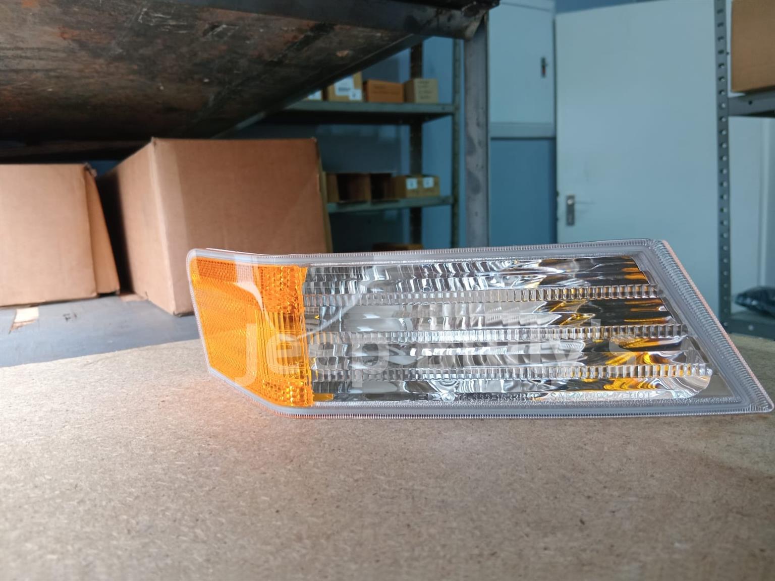 Jeep Patriot (New) Indicator Light For Right Front - Private Seller Jeep Patriot (New) Indicator Light For Right Front - Private Seller