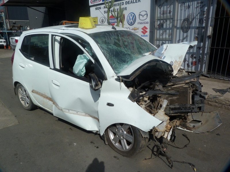 Hyundai i10 1.2 Manual White - 2013 STRIPPING FOR SPARES - Private Seller Hyundai i10 1.2 Manual White - 2013 STRIPPING FOR SPARES - Private Seller