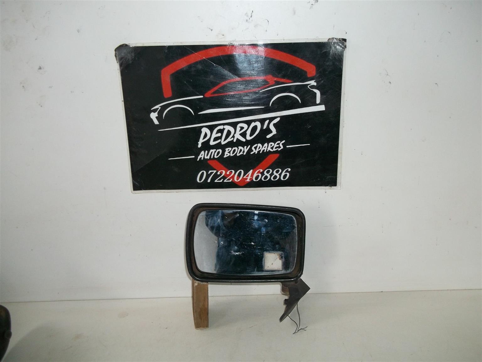 VW Golf 2 '84-'92 L&R mirrors (Manual) - Private Seller VW Golf 2 '84-'92 L&R mirrors (Manual) - Private Seller