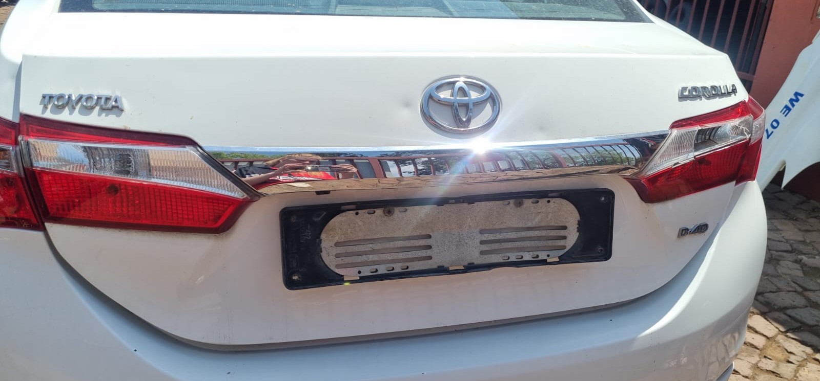 Unlock Convenience with the Toyota Corolla D4D Boot Lid! - Private Seller