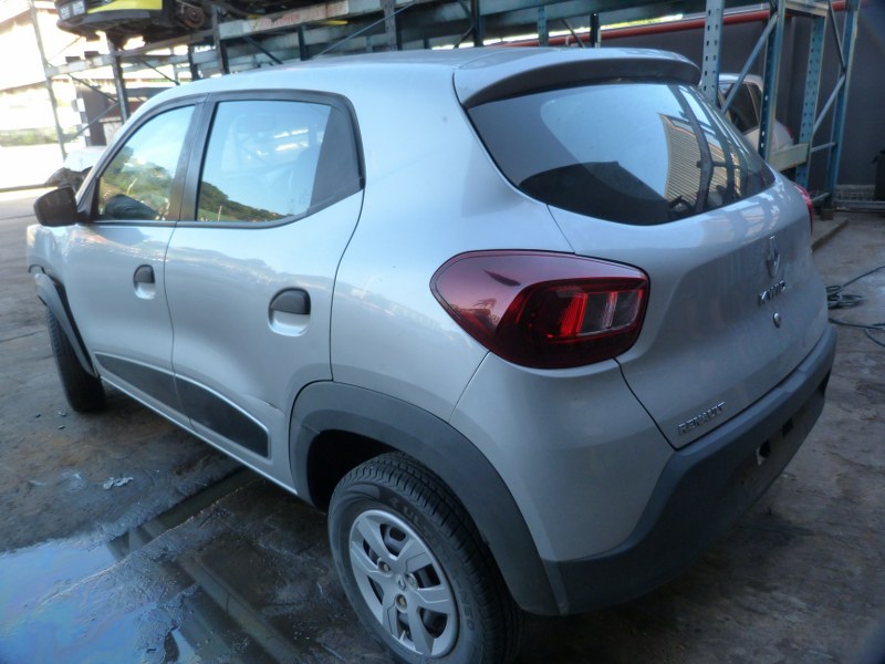 Renault Kwid 1.0 Expression Petrol Manual Silver - 2017 SPARESBOYZ STRIPPING FOR - Private Seller Renault Kwid 1.0 Expression Petrol Manual Silver - 2017 SPARESBOYZ STRIPPING FOR - Private Seller