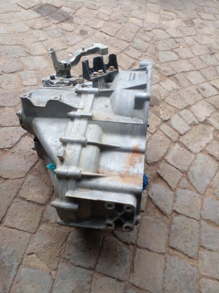 Mahindra xuv500 model 2013 gearbox - Private Seller Mahindra xuv500 model 2013 gearbox - Private Seller