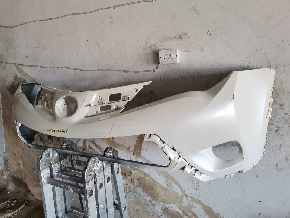 Toyota Rav 4 front bumper 2013-2015 - Private Seller Toyota Rav 4 front bumper 2013-2015 - Private Seller