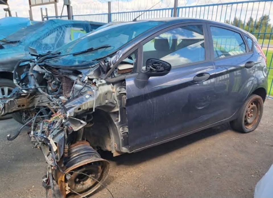 2009 FORD FIESTA MK6 1.4 NOW STRIPPING FOR SPARE/PARTS