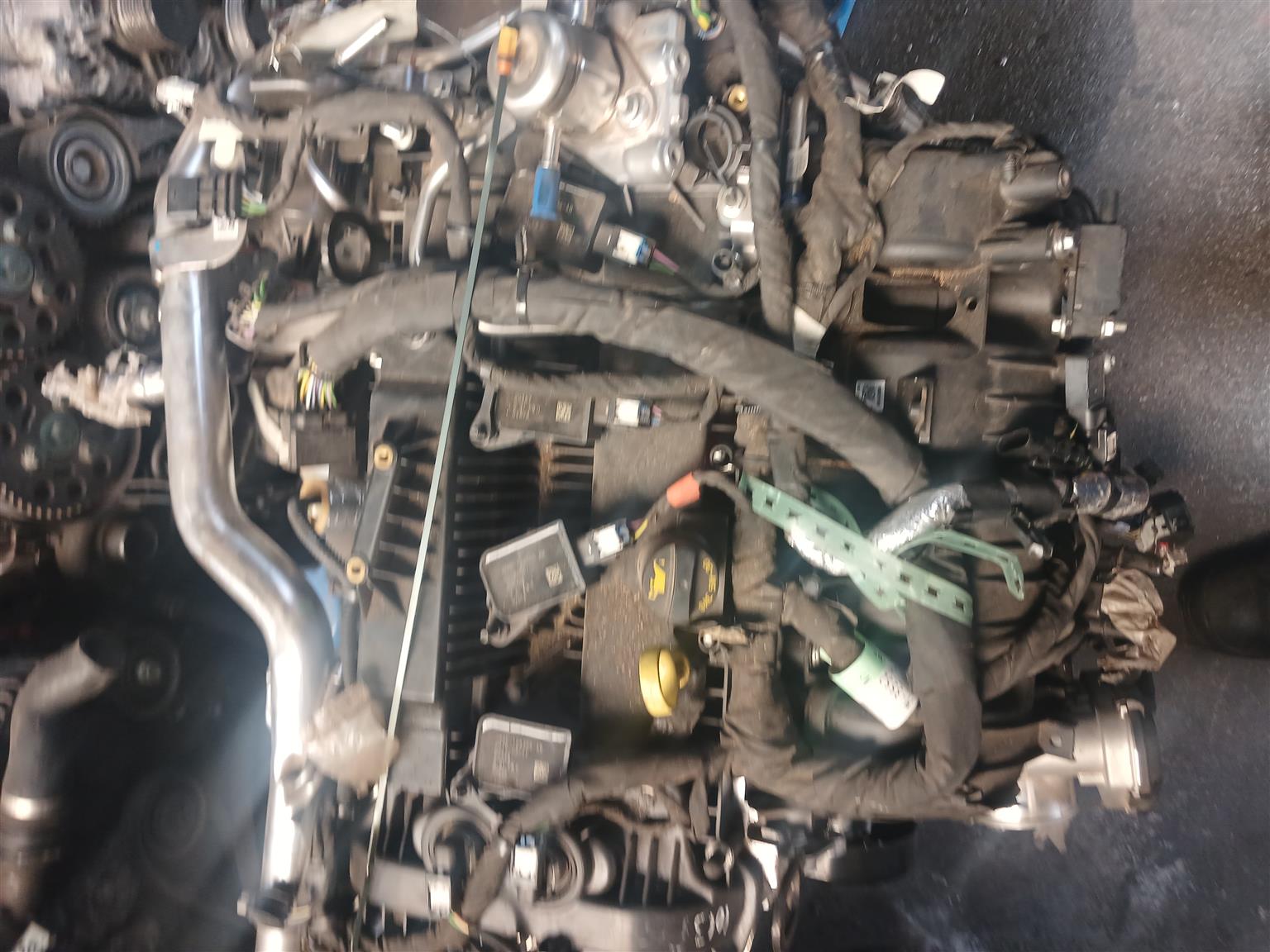 FIND A PART COMPLETE ENGINES & GEARBOXES | Junk Mail
