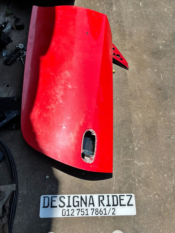 BMW E86 Z4 RIGHT & LEFT DOOR SHELL AVAILABLE. - Private Seller BMW E86 Z4 RIGHT & LEFT DOOR SHELL AVAILABLE. - Private Seller