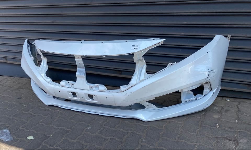 Honda civic 2018 front bumper - Private Seller Honda civic 2018 front bumper - Private Seller