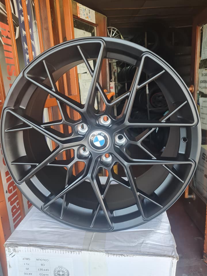 Bmw Brand new mags size 19 narrow and wide - Private Seller