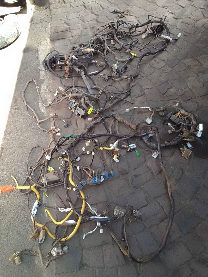 Mahindra Scorpio 2.2 m.hawk complete wiring harness - Private Seller