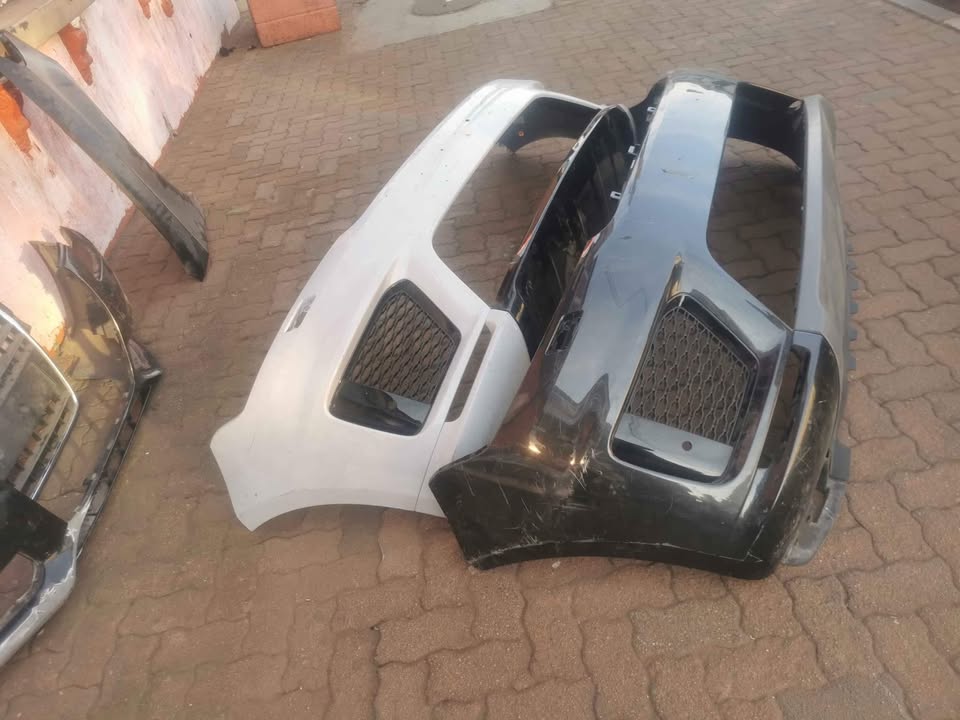 Range Rover Sport 2020 facelift bumpers - Private Seller Range Rover Sport 2020 facelift bumpers - Private Seller