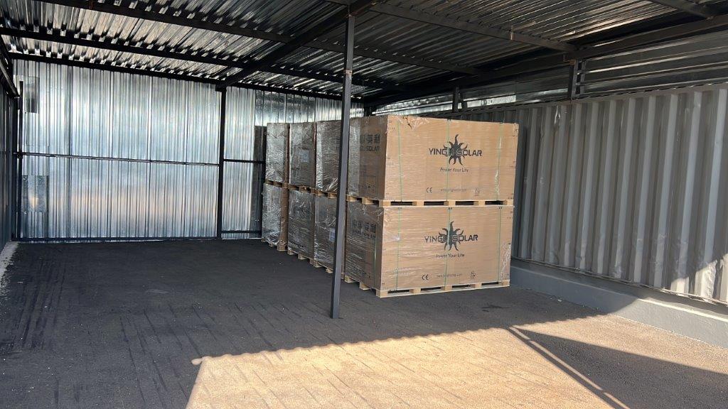 550 W Yingli Solar YL D panels for sale Junk Mail